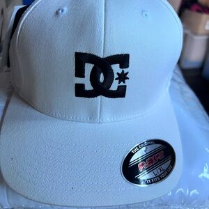 NEW with Tags DC White Flexfit Cap Size L/XL NEW